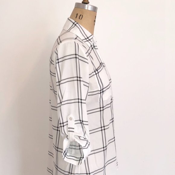 Fortune & Ivy Christelle Button Down Blouse - Picture 3 of 3